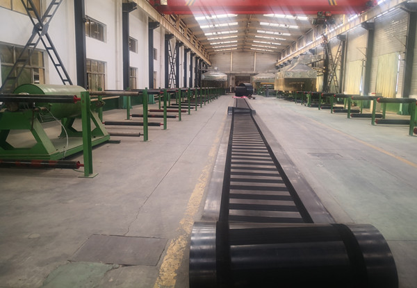 如何解決擋邊帶打毛產(chǎn)生粉塵的收集問題？脈沖除塵器的工作原理是什么？